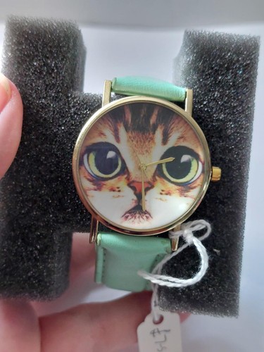 Cat design watch tabby - cat,